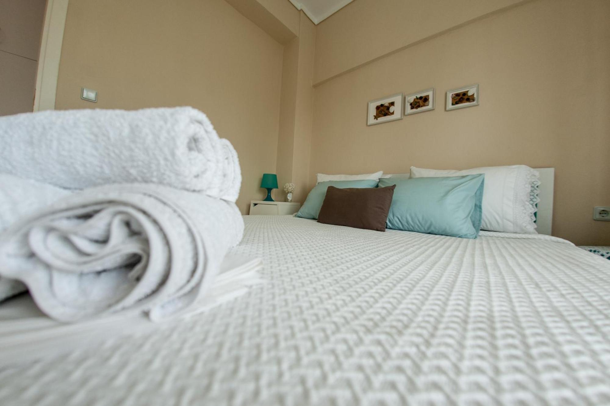 Sea View Flat Apartment Peraia  Luaran gambar